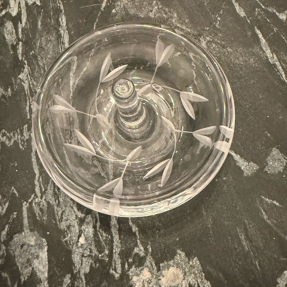Lenox Clear Glass Art Bowl with Leaf Motif - Picture 5 of 6